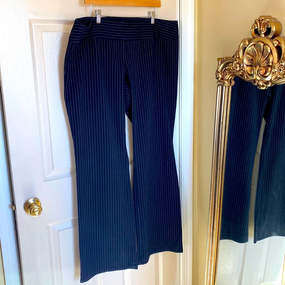 SPRING SALE! PLEASE READ: Torrid Wide Leg Trousers 18 tall pinstripe (wears 16T)